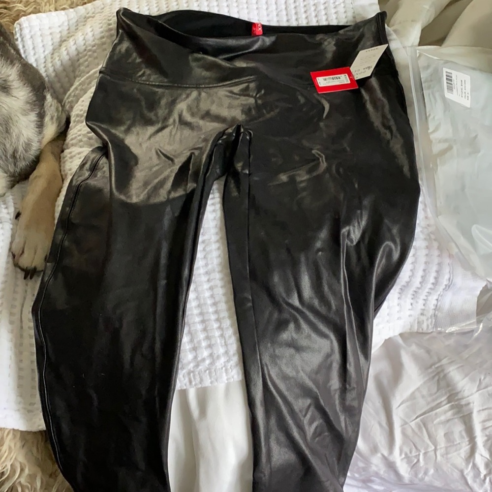 Spanx faux leather cropped leggings 2x